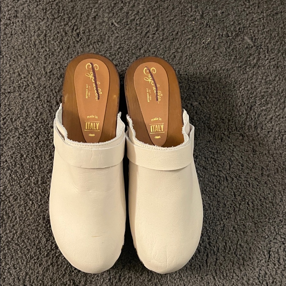 Seychelles White Leather Mules